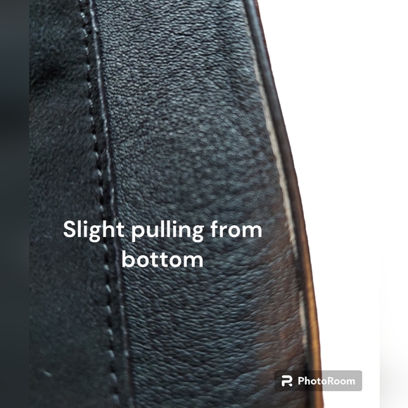 Lauren Conrad Black Crossbody Purse - Picture 9 of 13